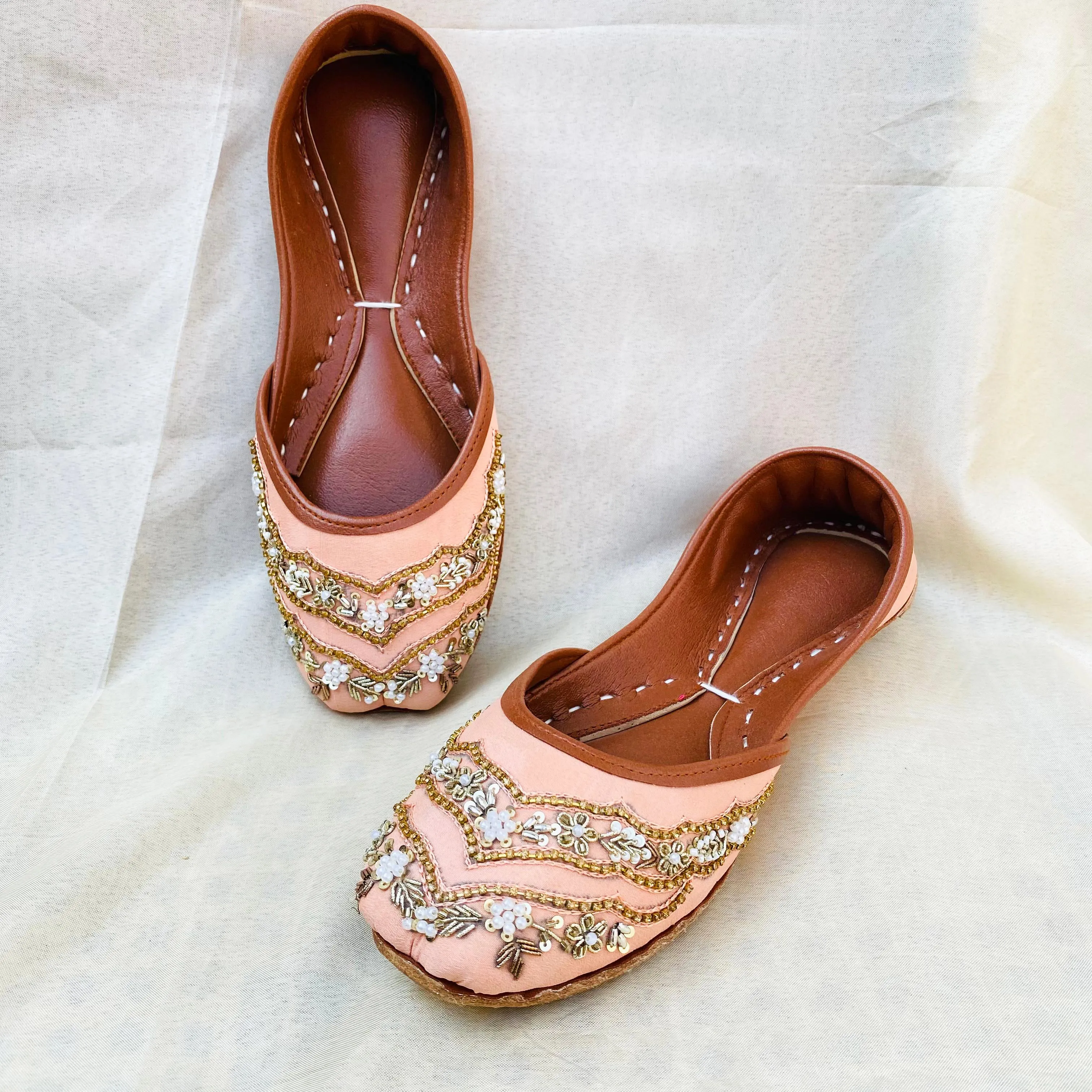 Baby Pink Luxury Fancy Khussa (Jutti ) - Made In Pakistan