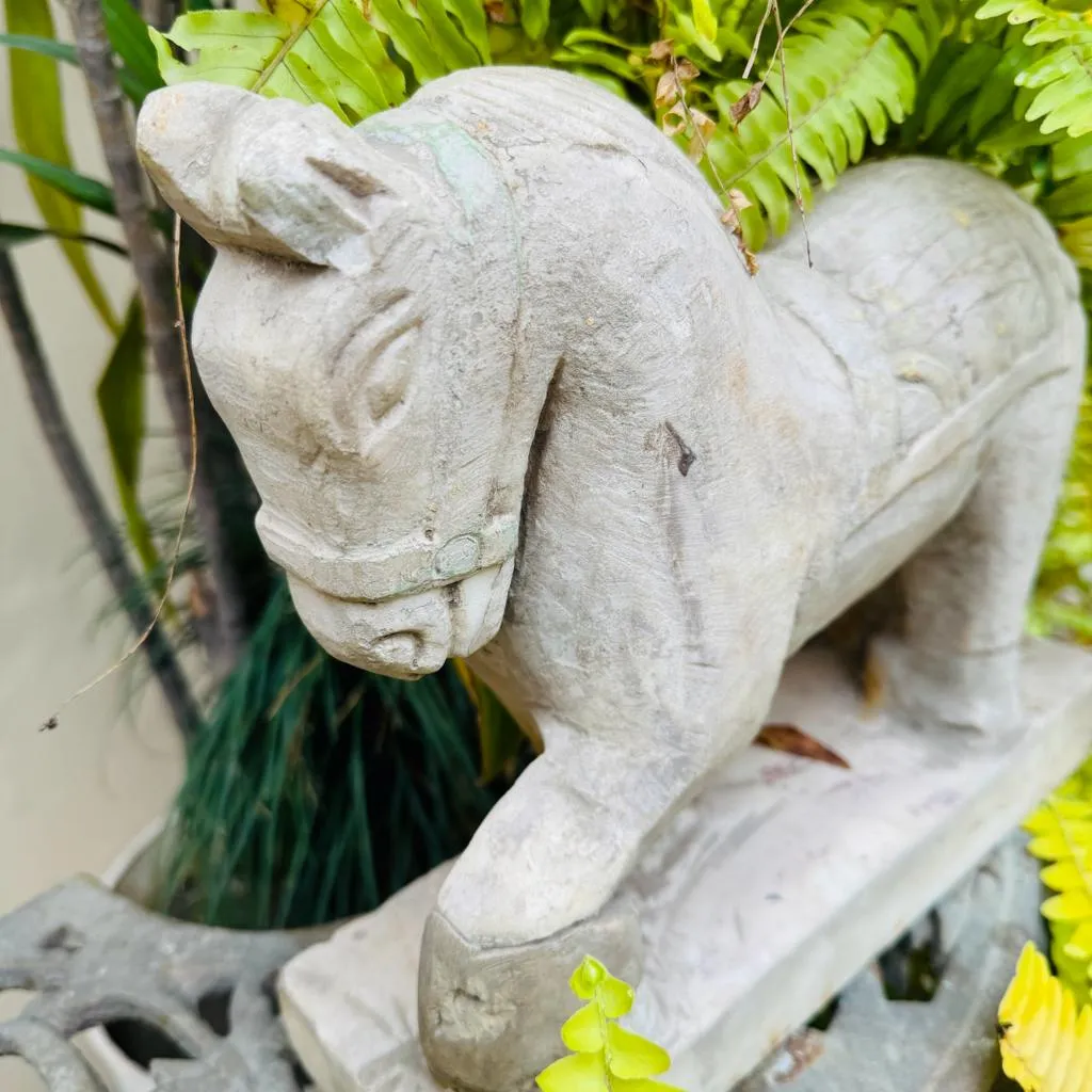 Marble Horse : Murti 8