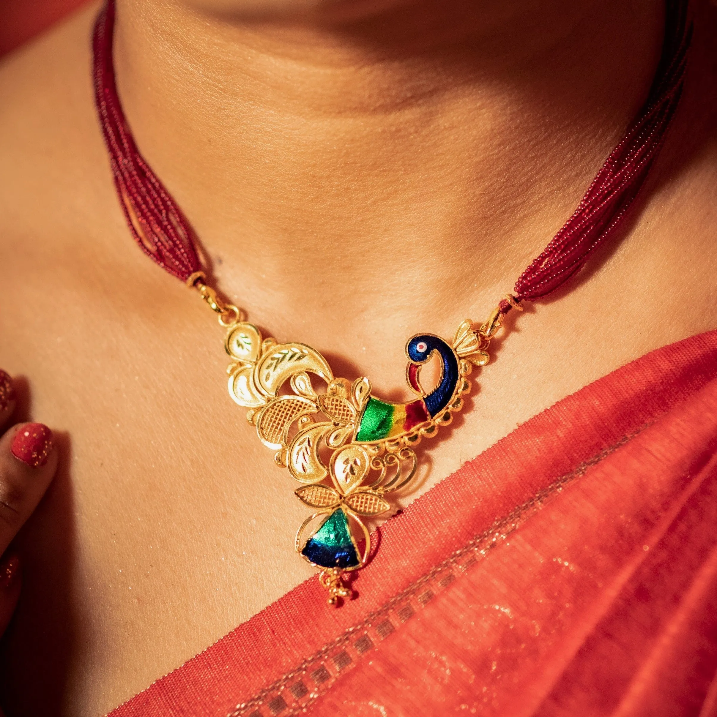 Minakari Mayur Tassel Set